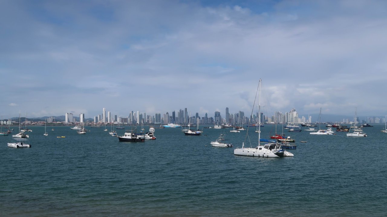 048 Panamský prieplav - Panama city