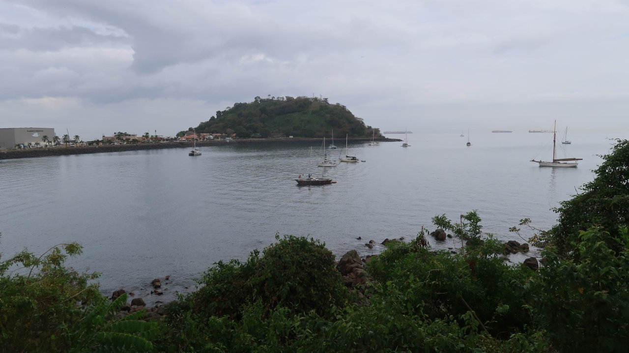 048 Panamský prieplav - Panama city